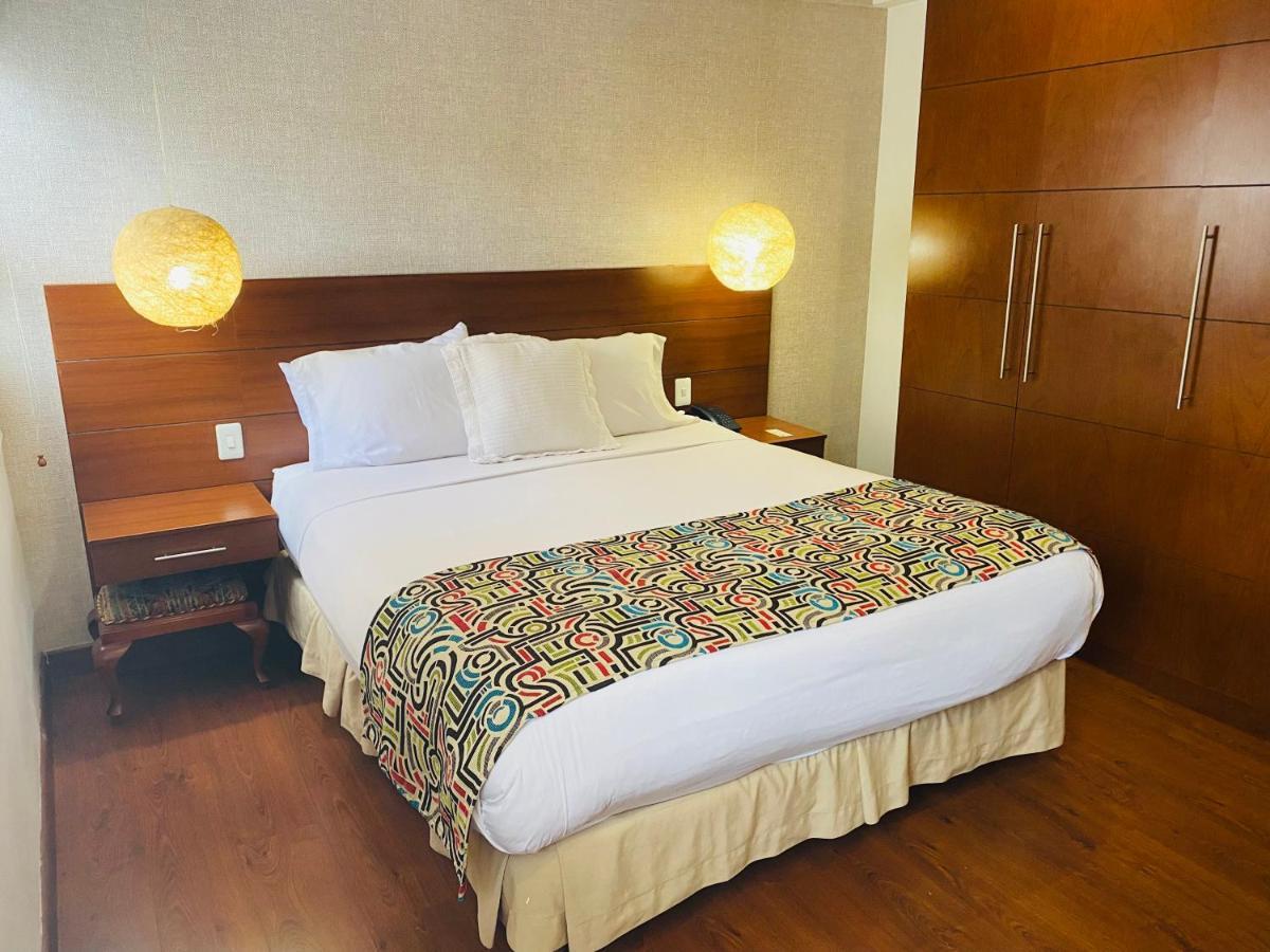 Hotel Retiro 84 By Mij Bogota Luaran gambar