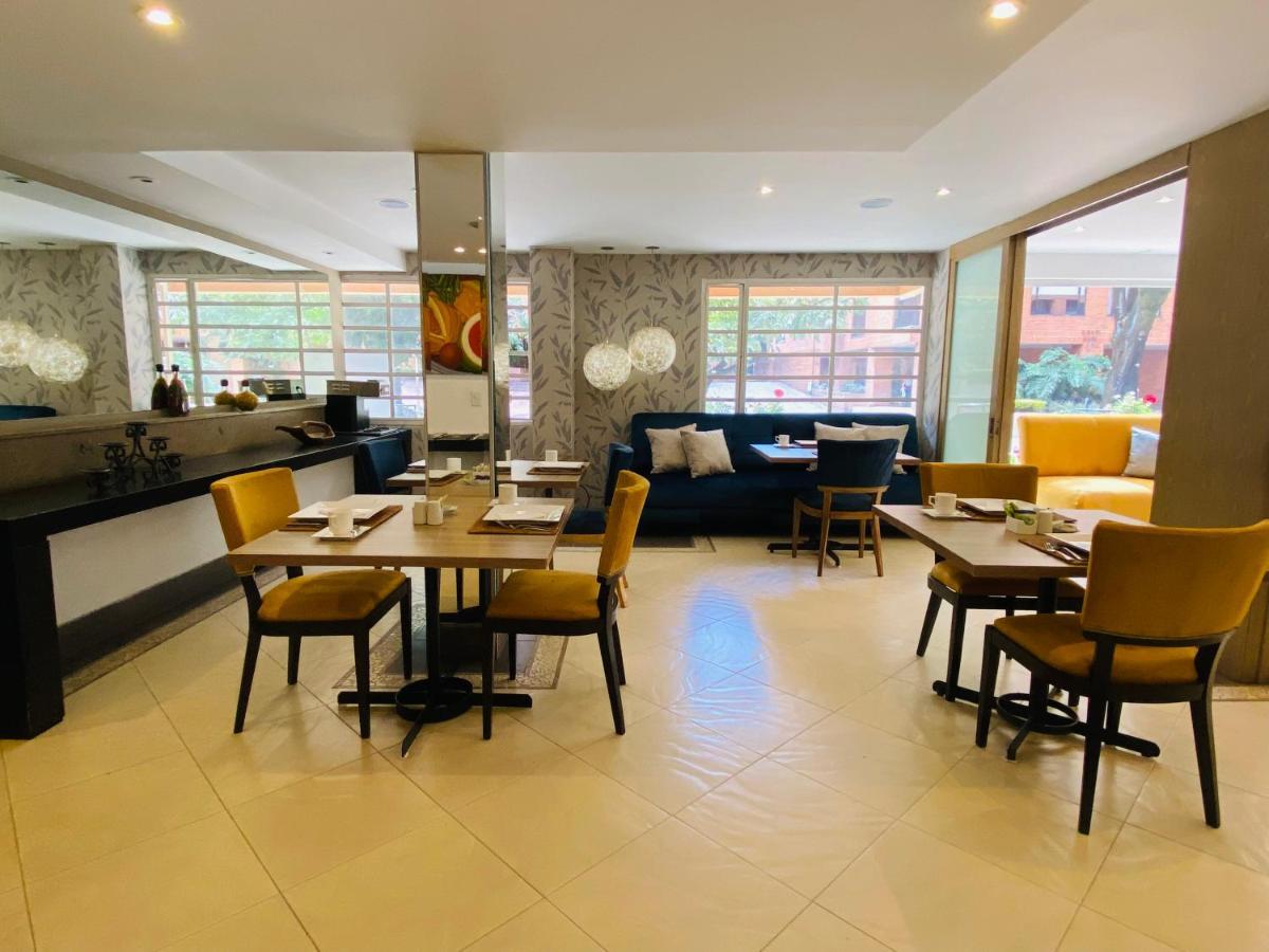 Hotel Retiro 84 By Mij Bogota Luaran gambar