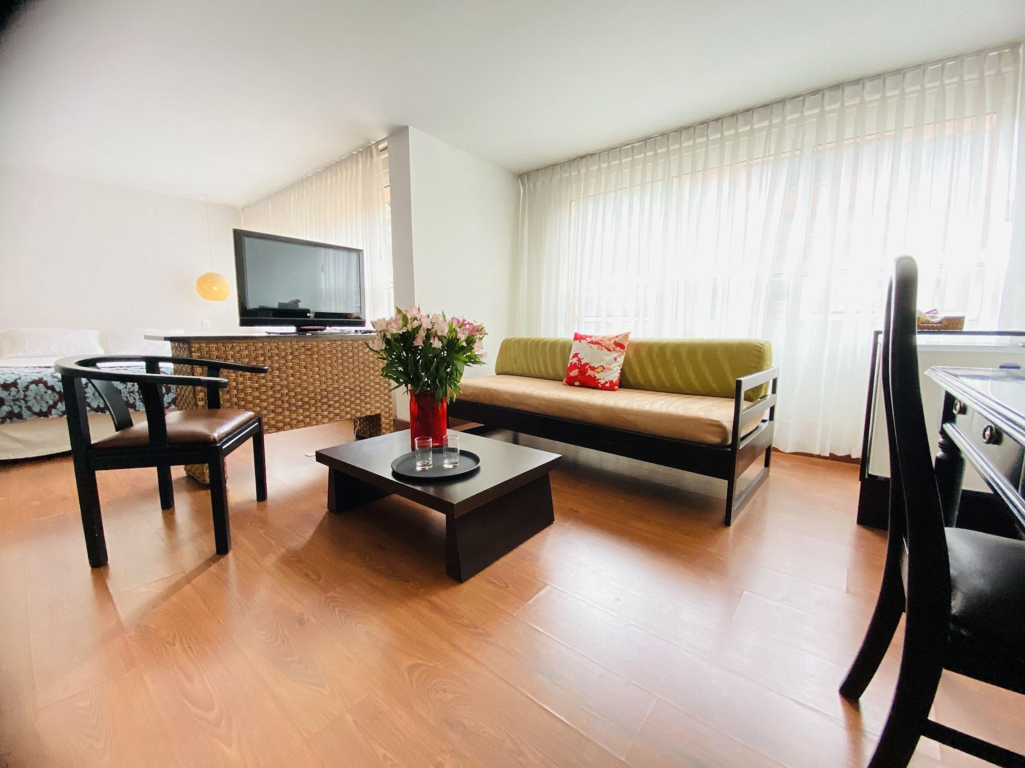 Hotel Retiro 84 By Mij Bogota Luaran gambar