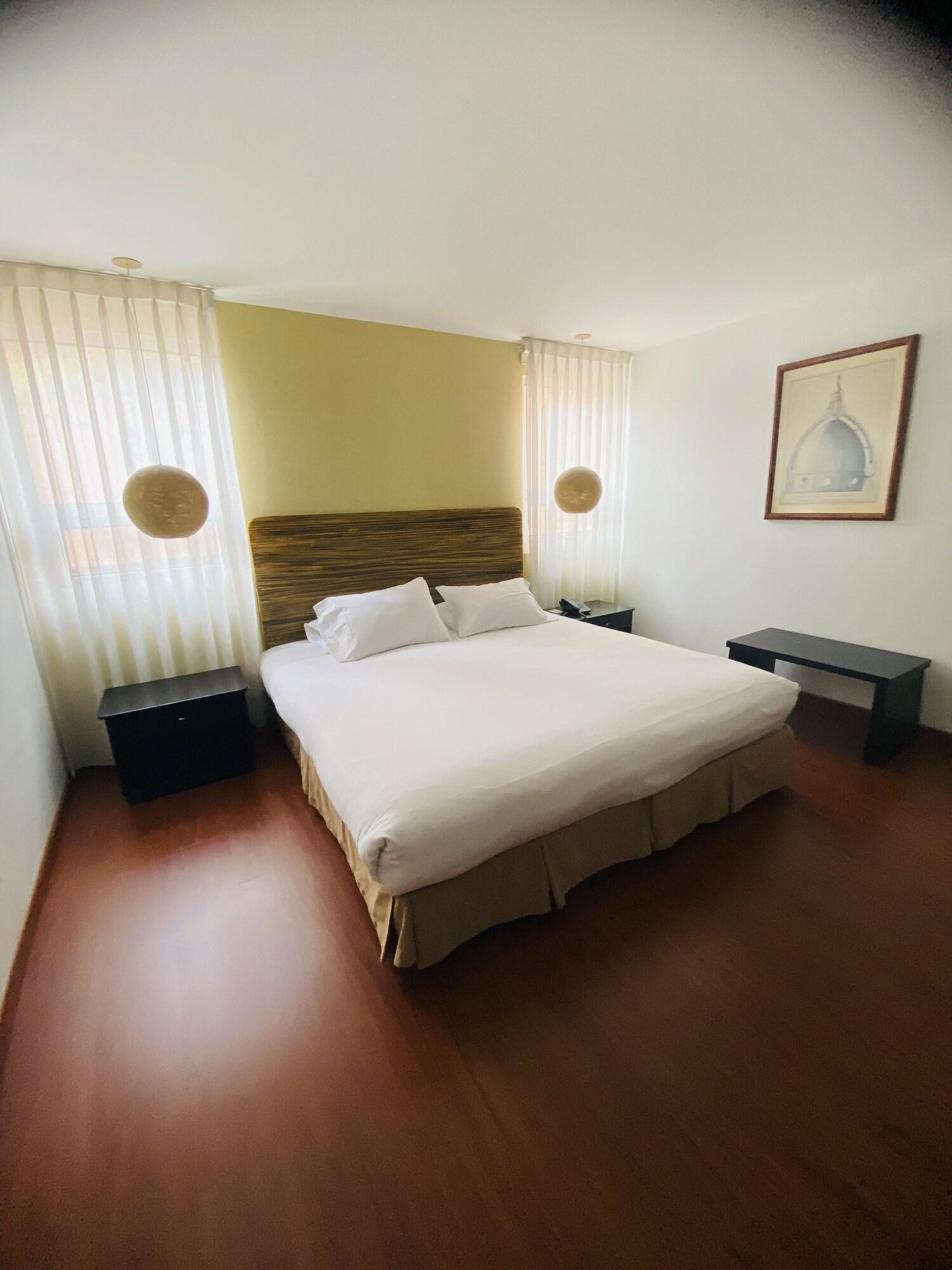 Hotel Retiro 84 By Mij Bogota Luaran gambar
