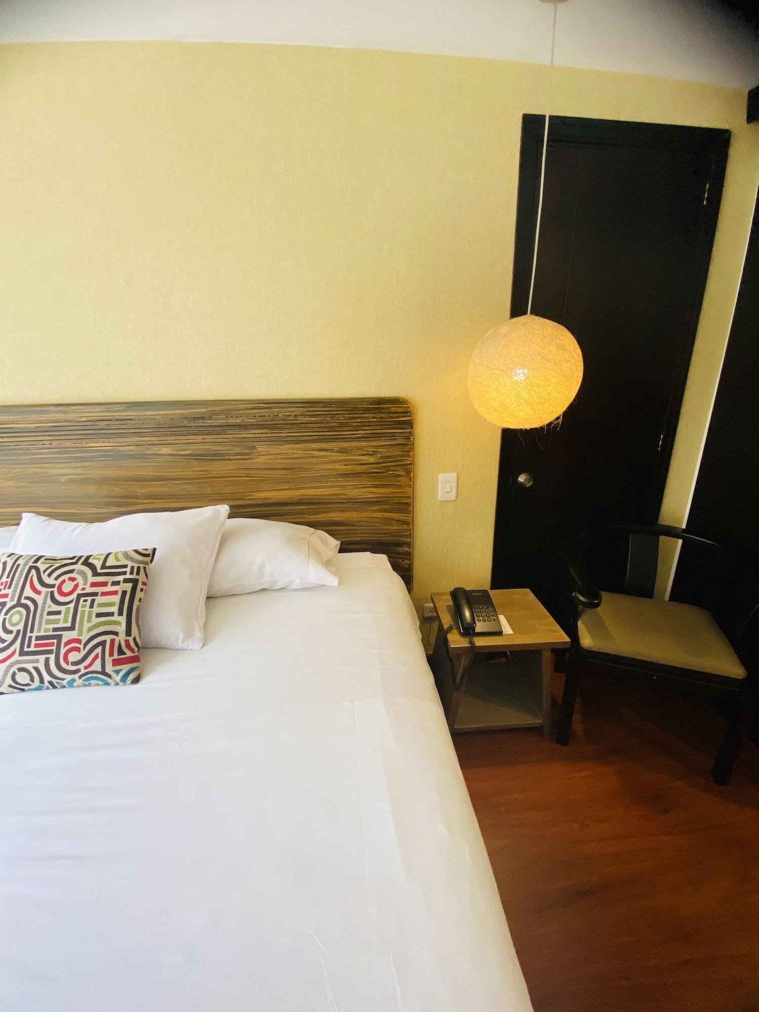 Hotel Retiro 84 By Mij Bogota Luaran gambar